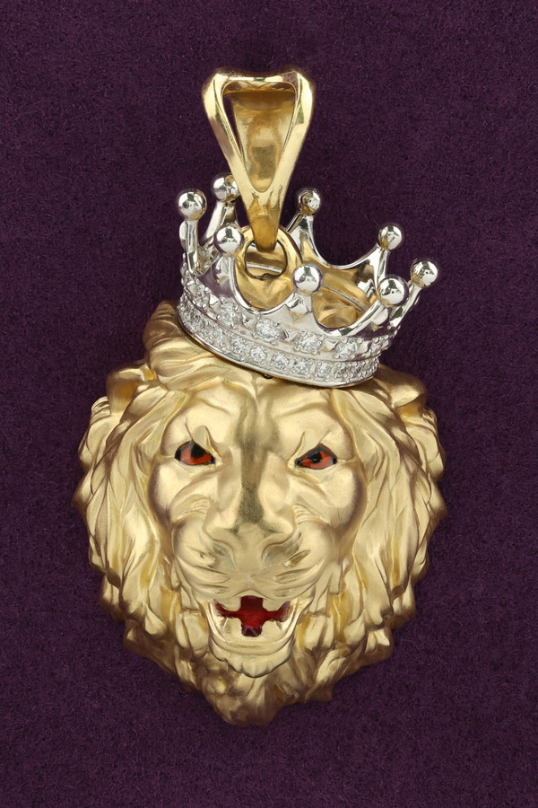 Подвеска из лимонного золота 585 пробы c эмалью и бриллиантами