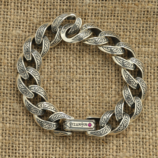 Браслет из серебра 925 пробы c рубином