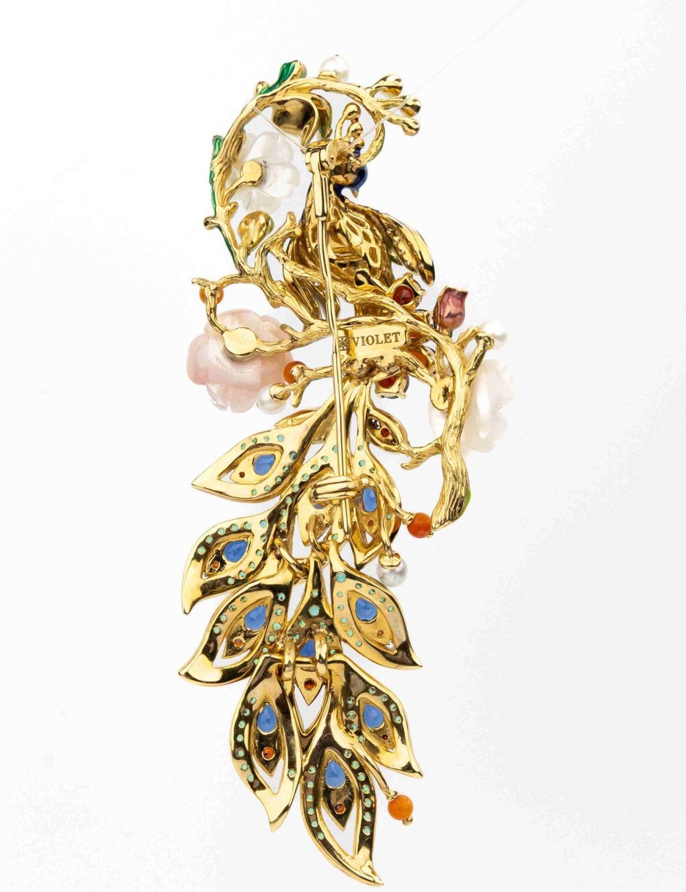 Брошь из лимонного золота c эмалью, фианитом, гранатом, жемчугом, сапфиром, кораллом и перламутром