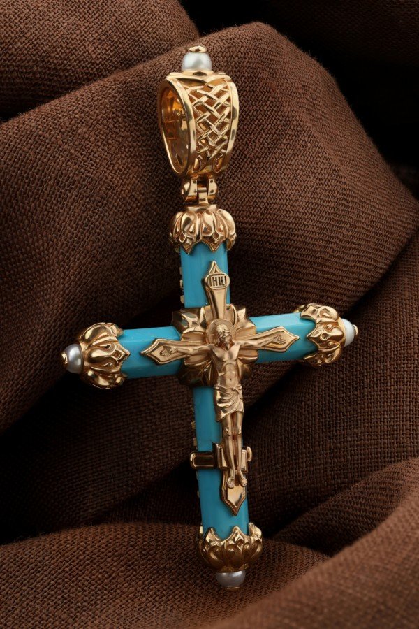 Крест из золота c жемчугом и бирюзой