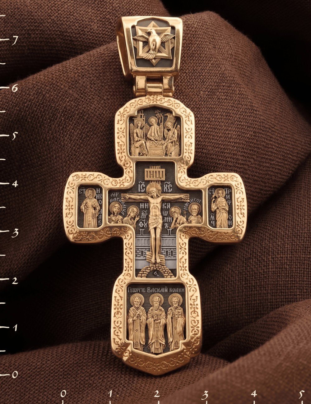 Крест из золота