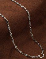 Цепь из белого золота c эмалью