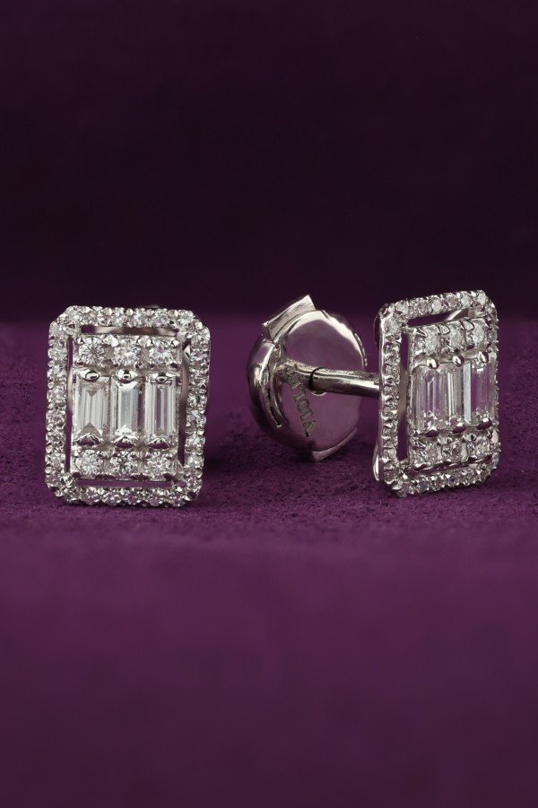 Серьги из белого золота c бриллиантами