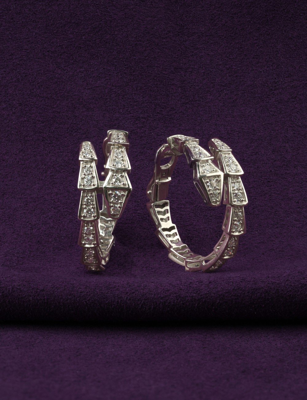 Серьги из белого золота c бриллиантами