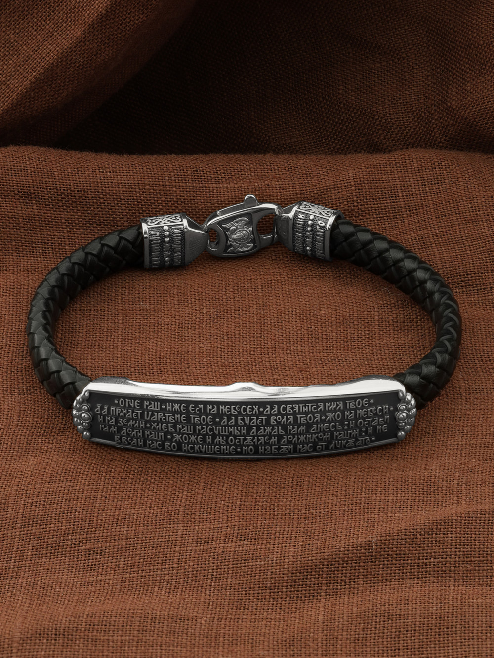 Браслет из белого золота 585 пробы c шнурком