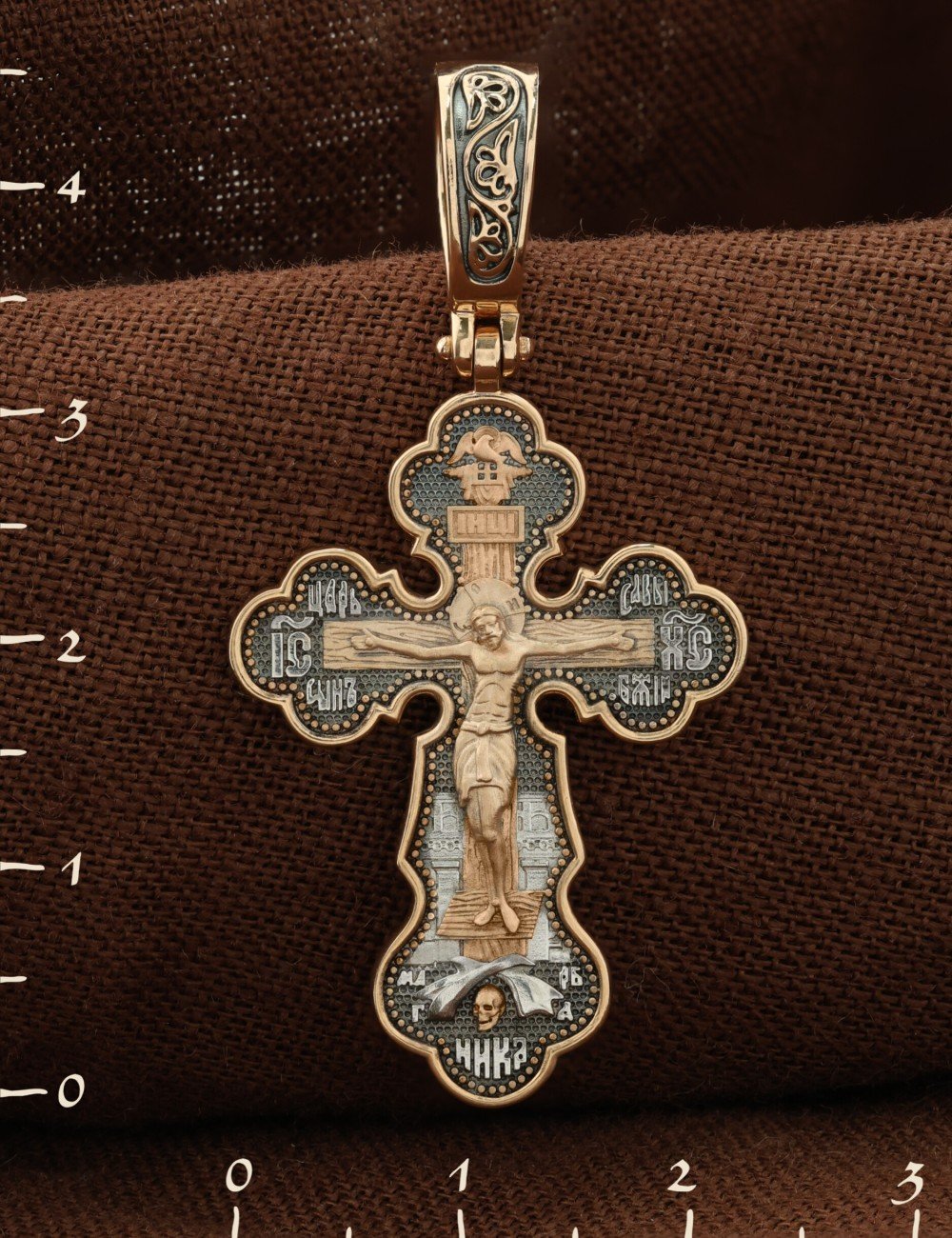 Крест из золота