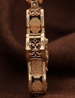 Крест из золота c эбеновым деревом