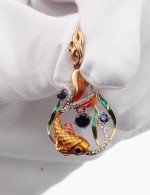 Подвеска из золота c эмалью, фианитом и сапфиром