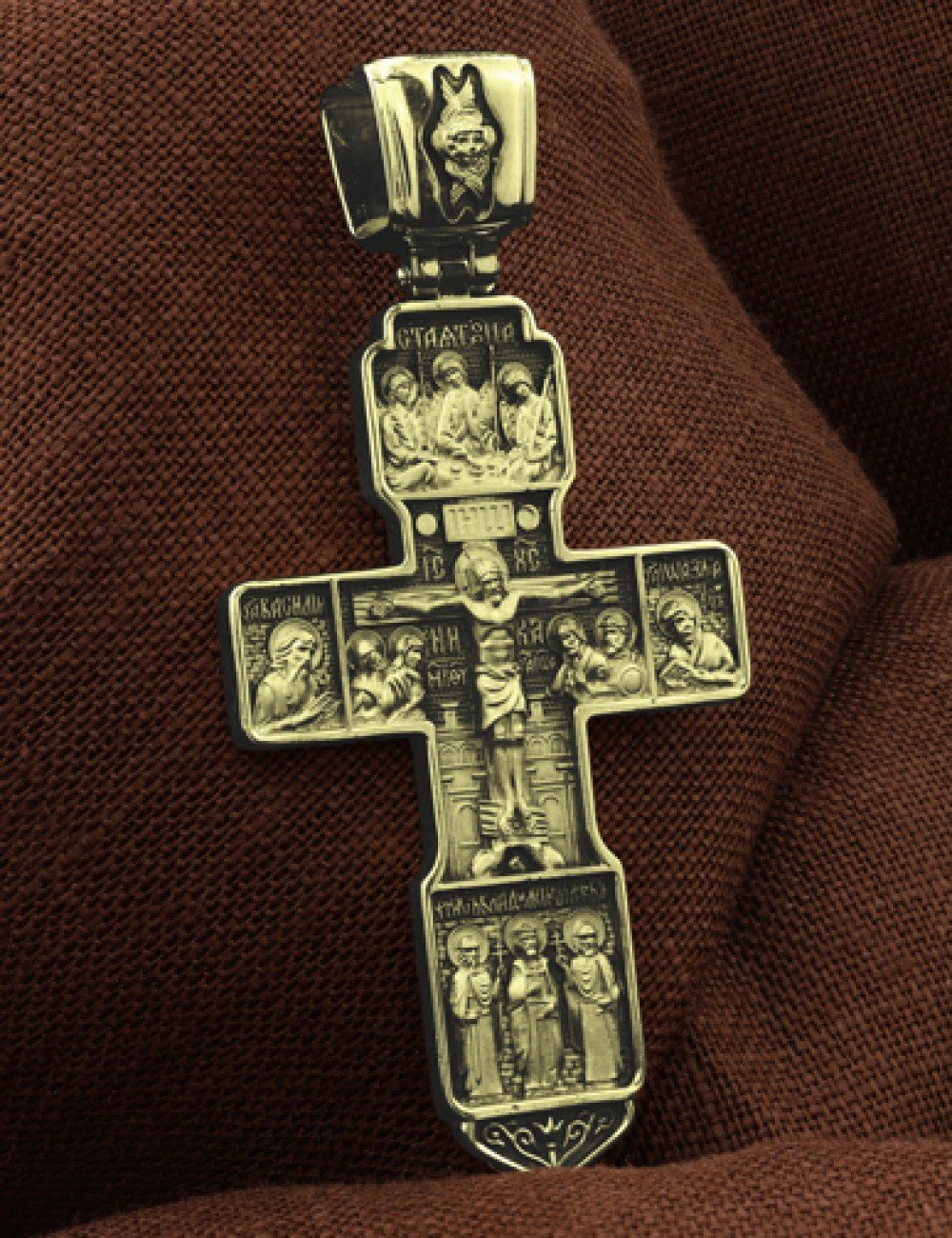 Крест из лимонного золота