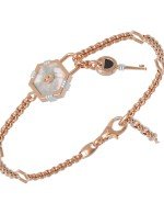 Браслет из золота c ониксом и перламутром