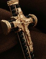 Крест из золота c ониксом