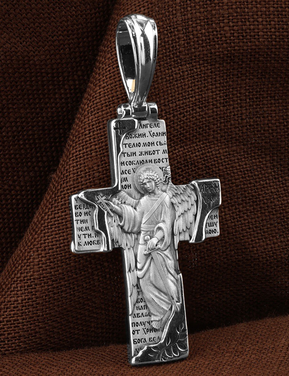 Крест из белого золота