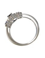 Кольцо из белого золота c бриллиантами и сапфиром