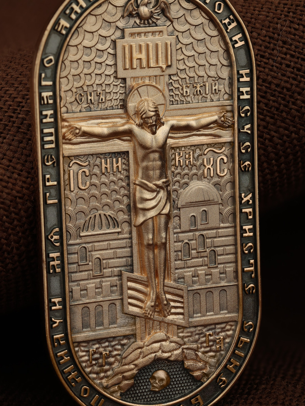 Нательная икона из красного золота 585 пробы