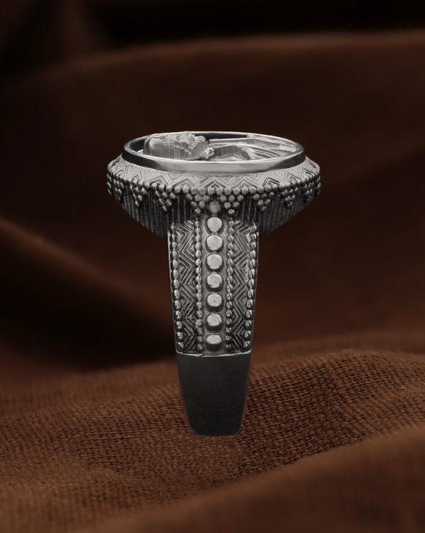 Кольцо из белого золота 585 пробы