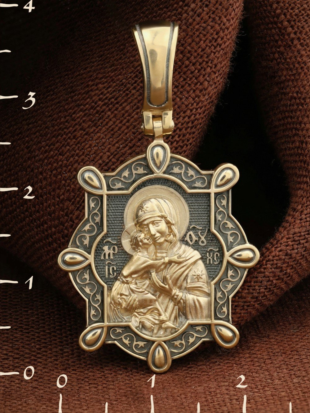 Образок из лимонного золота