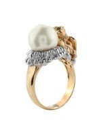 Кольцо из золота c жемчугом