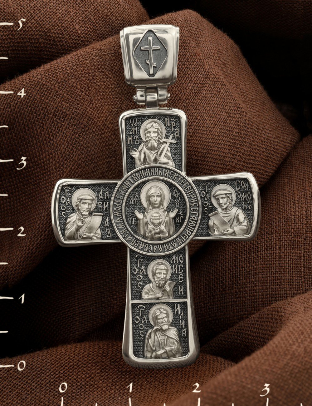 Крест из белого золота