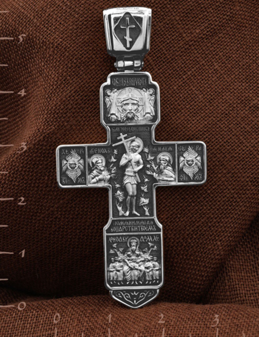 Крест из белого золота