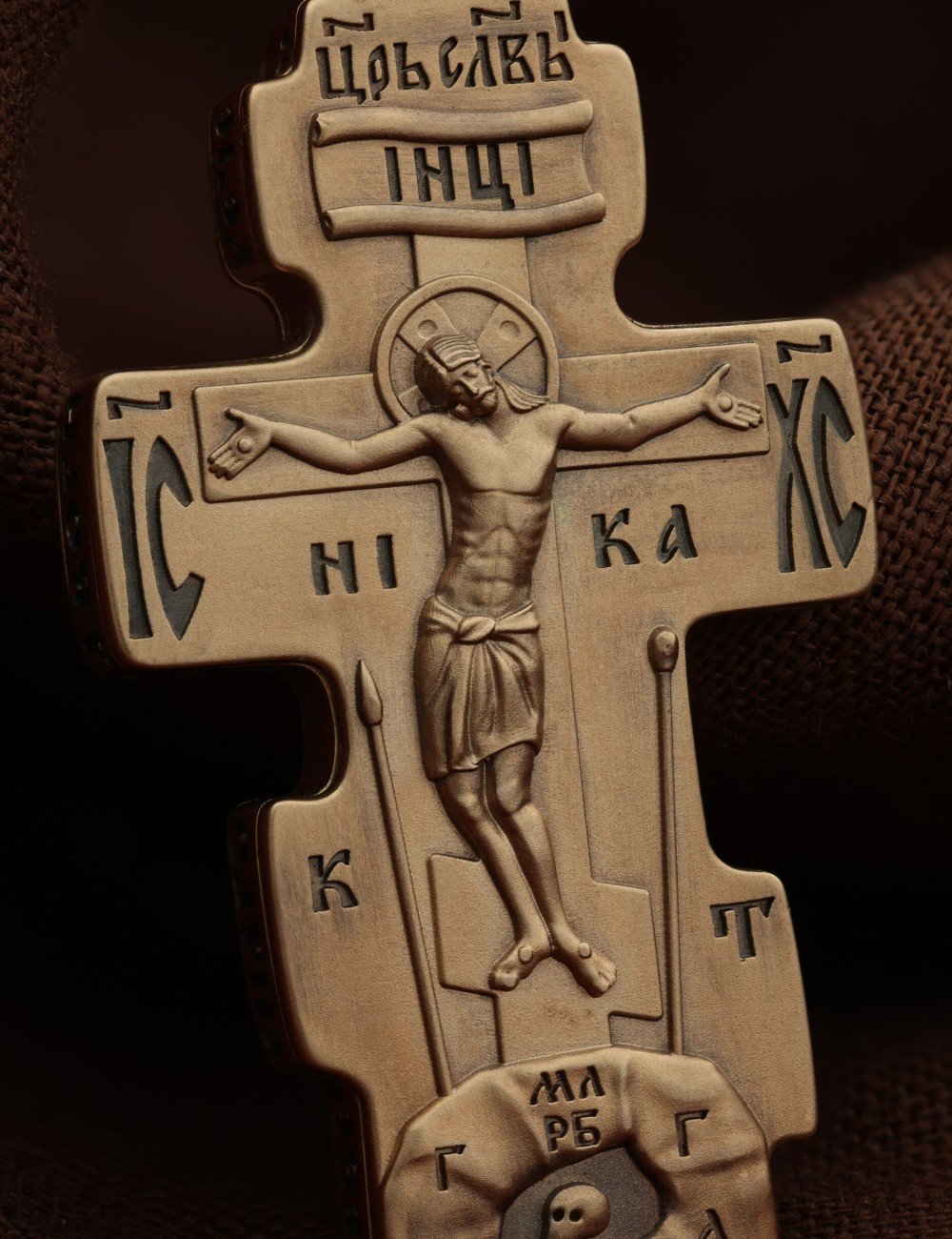 Крест из золота