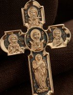 Крест из золота