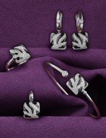 Серьги из белого золота c эмалью и бриллиантами