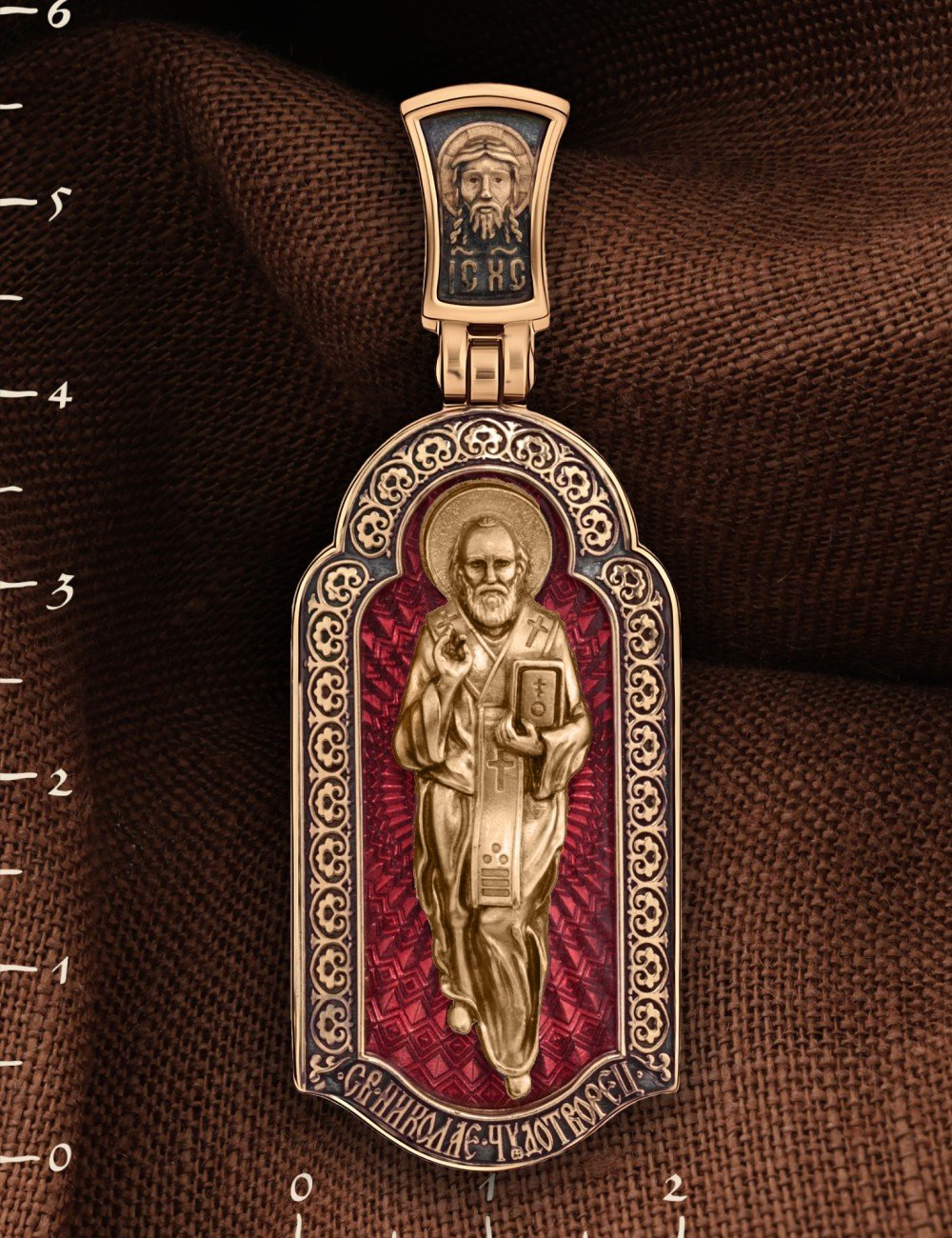 Образок из золота c эмалью