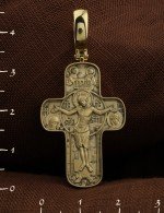 Крест из лимонного золота