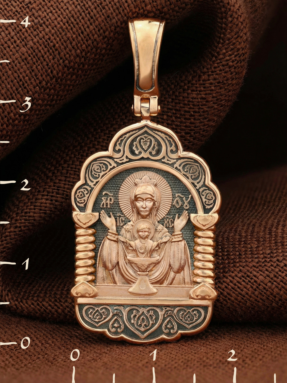 Нательная икона из красного золота 585 пробы