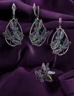 Серьги из белого золота c сапфиром и эмалью