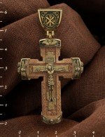 Крест из лимонного золота c деревом груши