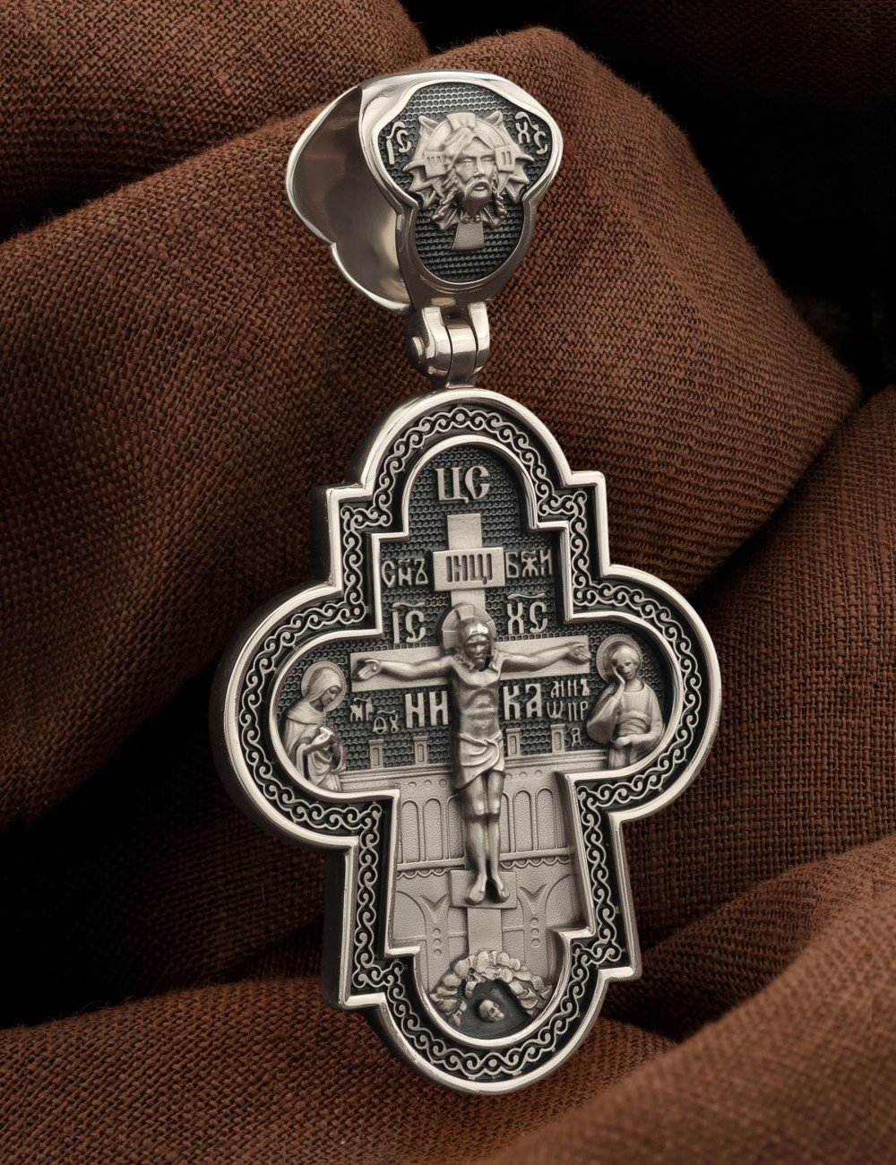 Крест из белого золота