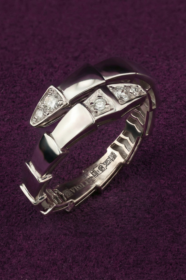 Кольцо из белого золота 585 пробы c бриллиантами