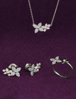 Серьги из белого золота c бриллиантами