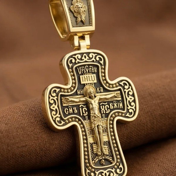Крест из лимонного золота