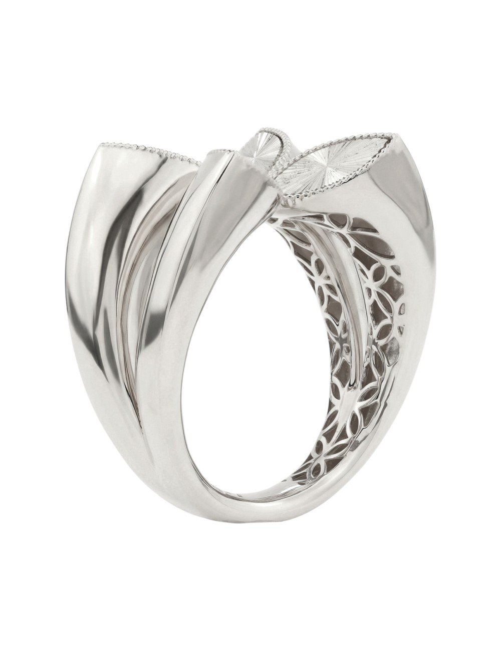 Кольцо из белого золота