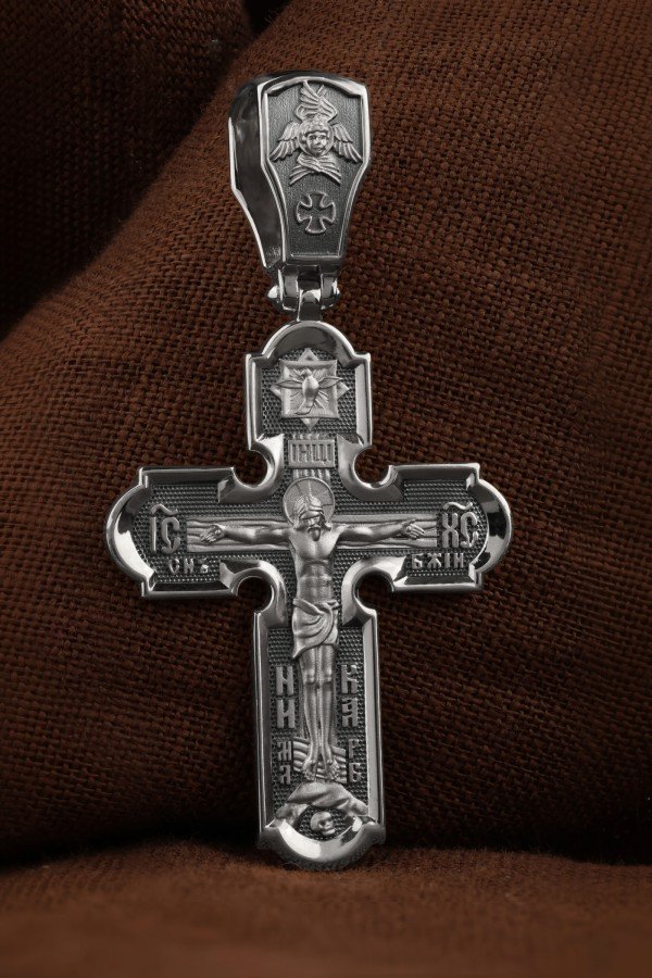 Крест из белого золота