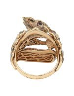 Кольцо из золота c эмалью, гранатом и янтарём