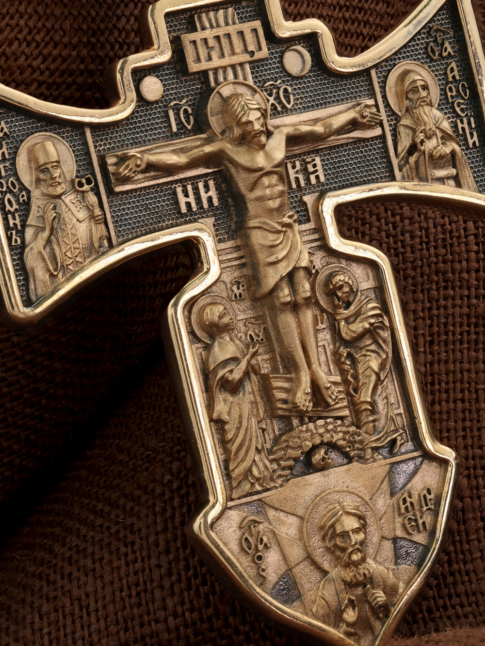 Крест из красного золота 585 пробы