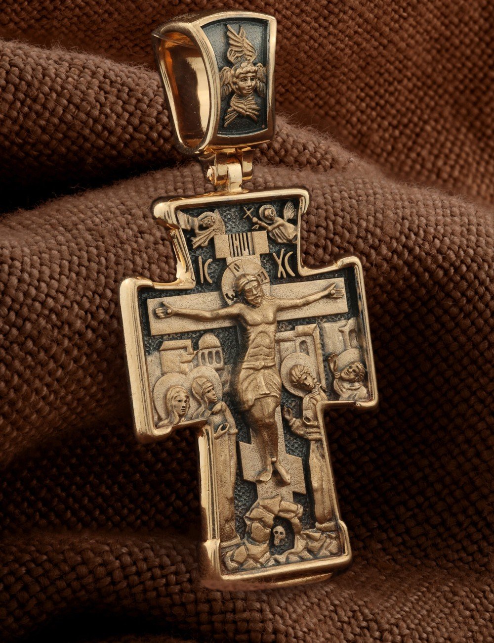 Крест из золота