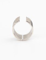 Кольцо из белого золота c бриллиантами