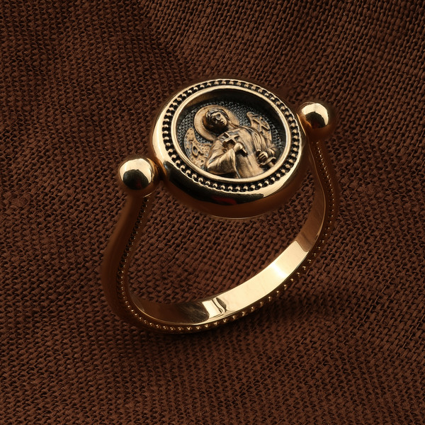 Кольцо из красного золота 585 пробы