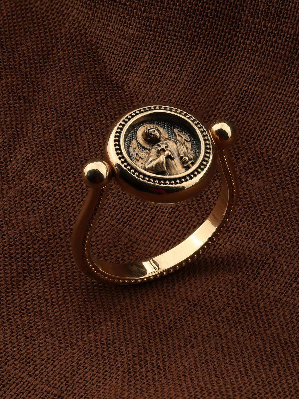 Кольцо из красного золота 585 пробы