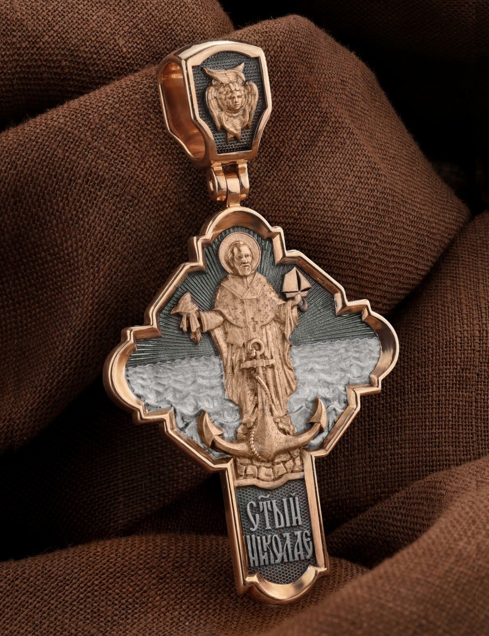 Крест из золота