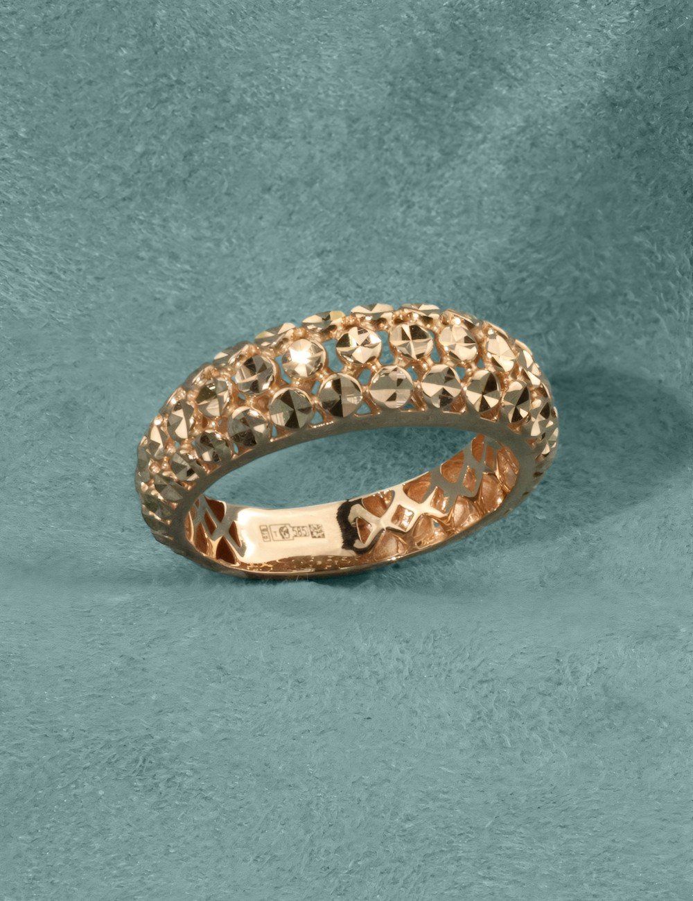 Кольцо из золота