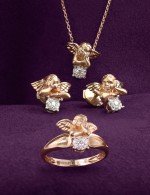 Серьги из золота c бриллиантами