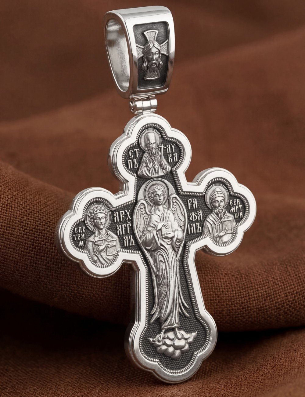 Крест из белого золота