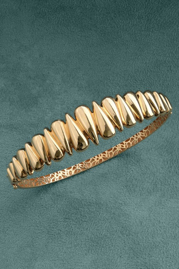 Браслет из золота