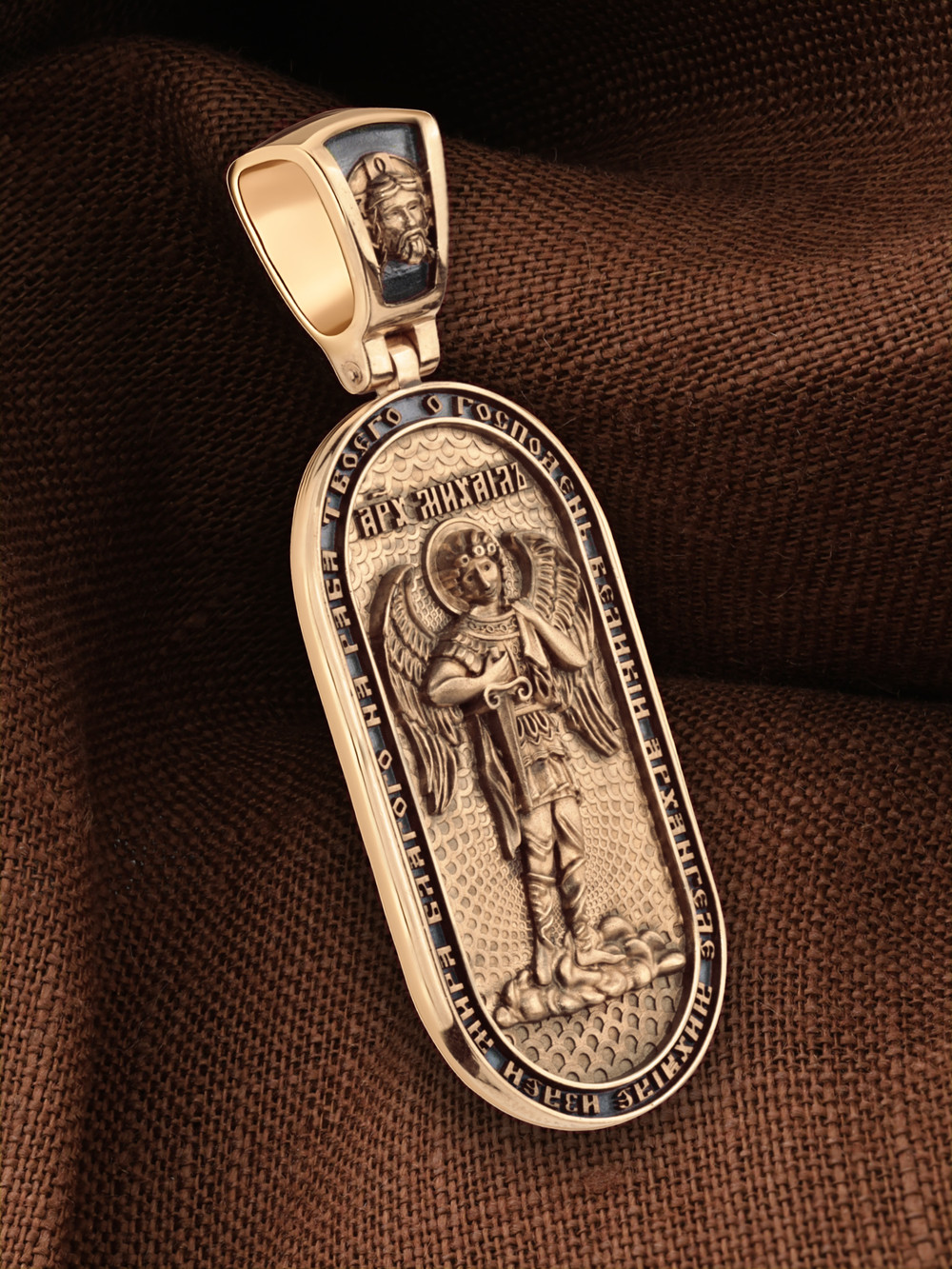 Нательная икона из красного золота 585 пробы