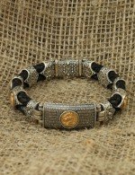 Браслет из серебра и золота c кожаным шнурком